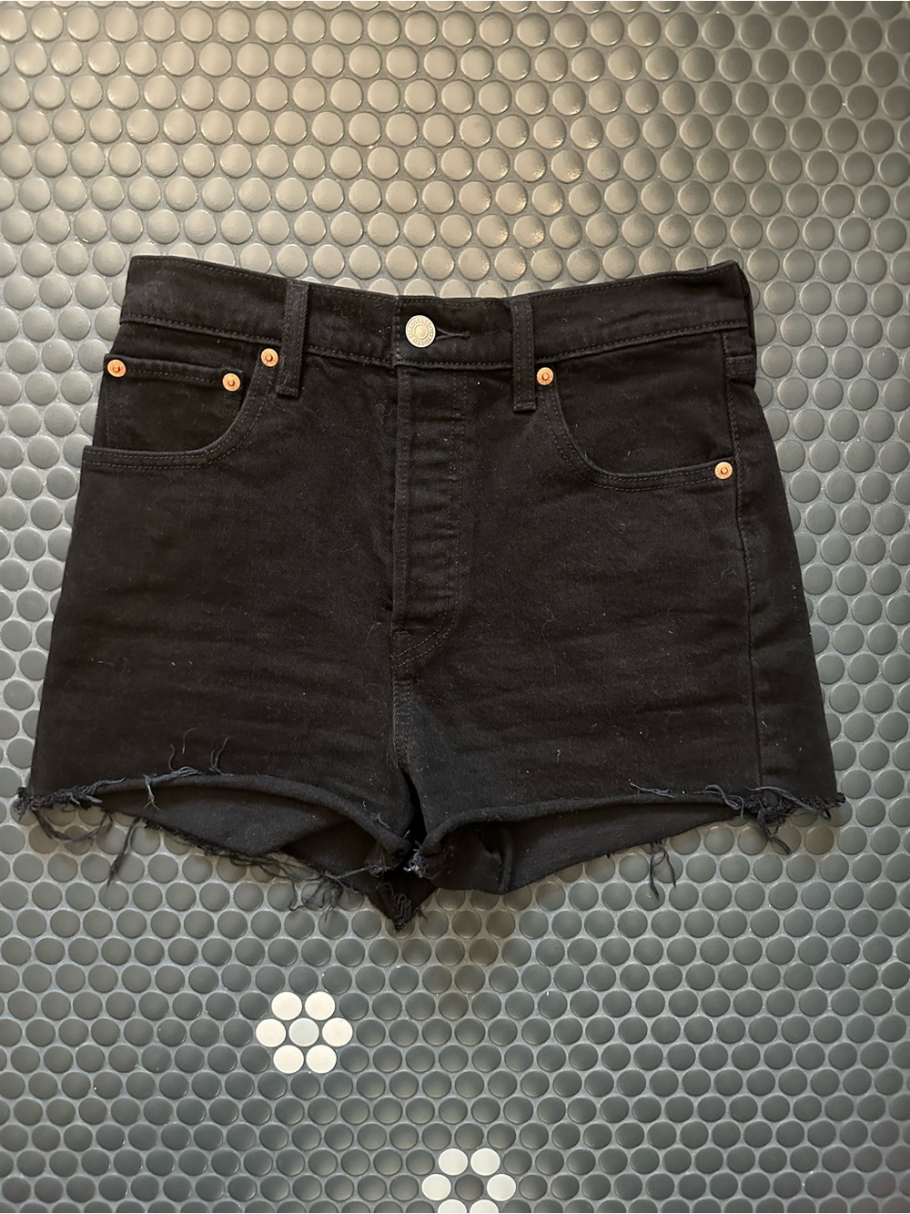 Levi’s Ribcage Black Denim Shorts